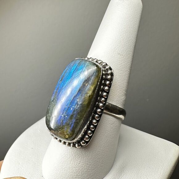 12x24mm Rectangle shaped Cabochon Labradorite in Sterling Silver Ring! - Picture 1 of 12